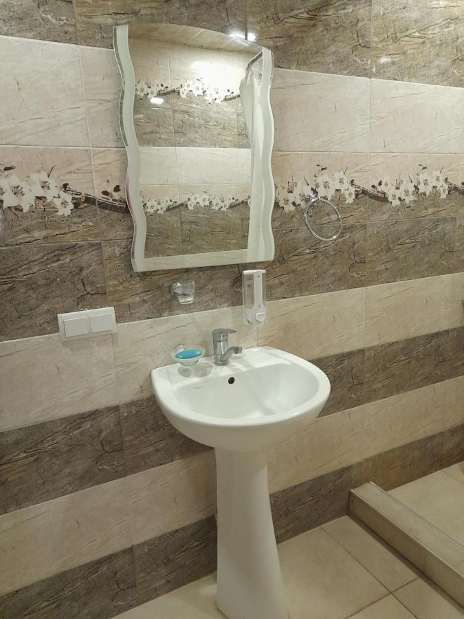 Guest House In Center 예레반 외부 사진